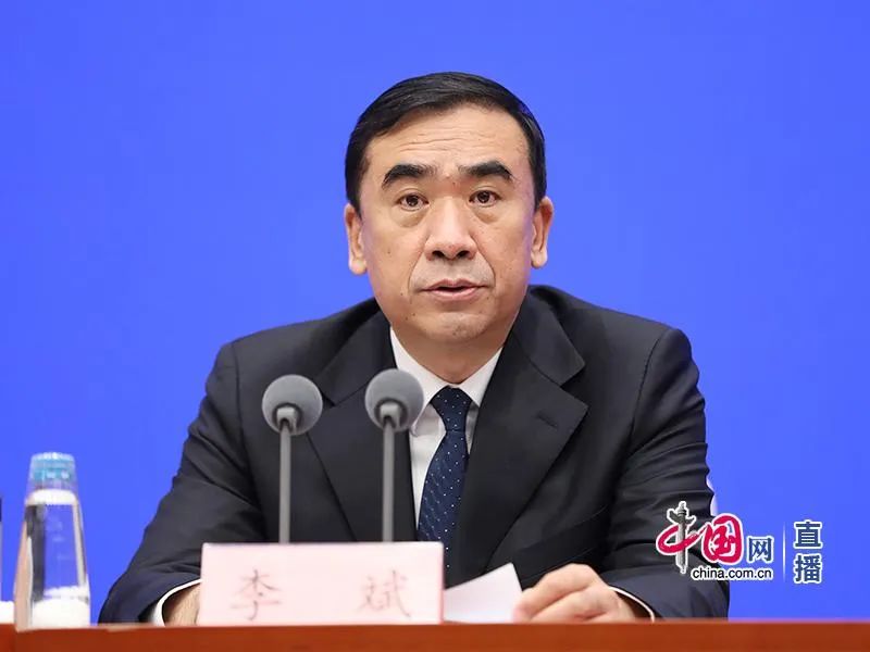 【专家:取消48小时核酸非躺平,我国何时取消回国48小时核酸】 【专家:取消48小时核酸非躺平,我国何时取消回国48小时核酸】
