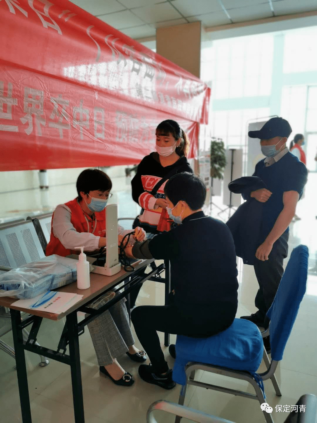 媒体:大面积感染保定很淡定/为什么对保定人的评价很坏 媒体:大面积感染保定很淡定/为什么对保定人的评价很坏